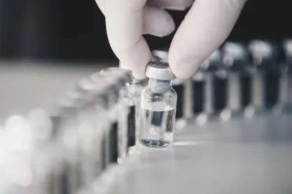 Diferentes vacinas estão sendo desenvolvidas e testadas para combater células cancerígenas • Emilija Manevska/GettyImages