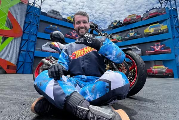 Lurrique Ferrari, piloto que morreu em acidente durante apresentação no Beto Carrero World — Foto: Arquivo Pessoal