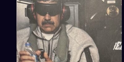 Trump divulga foto de Maduro após captura do líder — Foto: Reprodução/Redes sociais