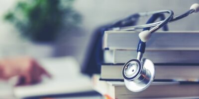 Medicina, livros, prova de medicina, médico