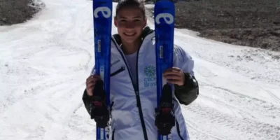 Lais Souza em treinamento com esqui Foto: Reprodução/Instagram/Lais Souza